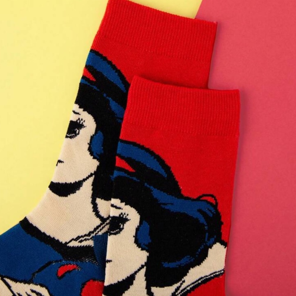 Snow White Socks - Picture 6 of 10